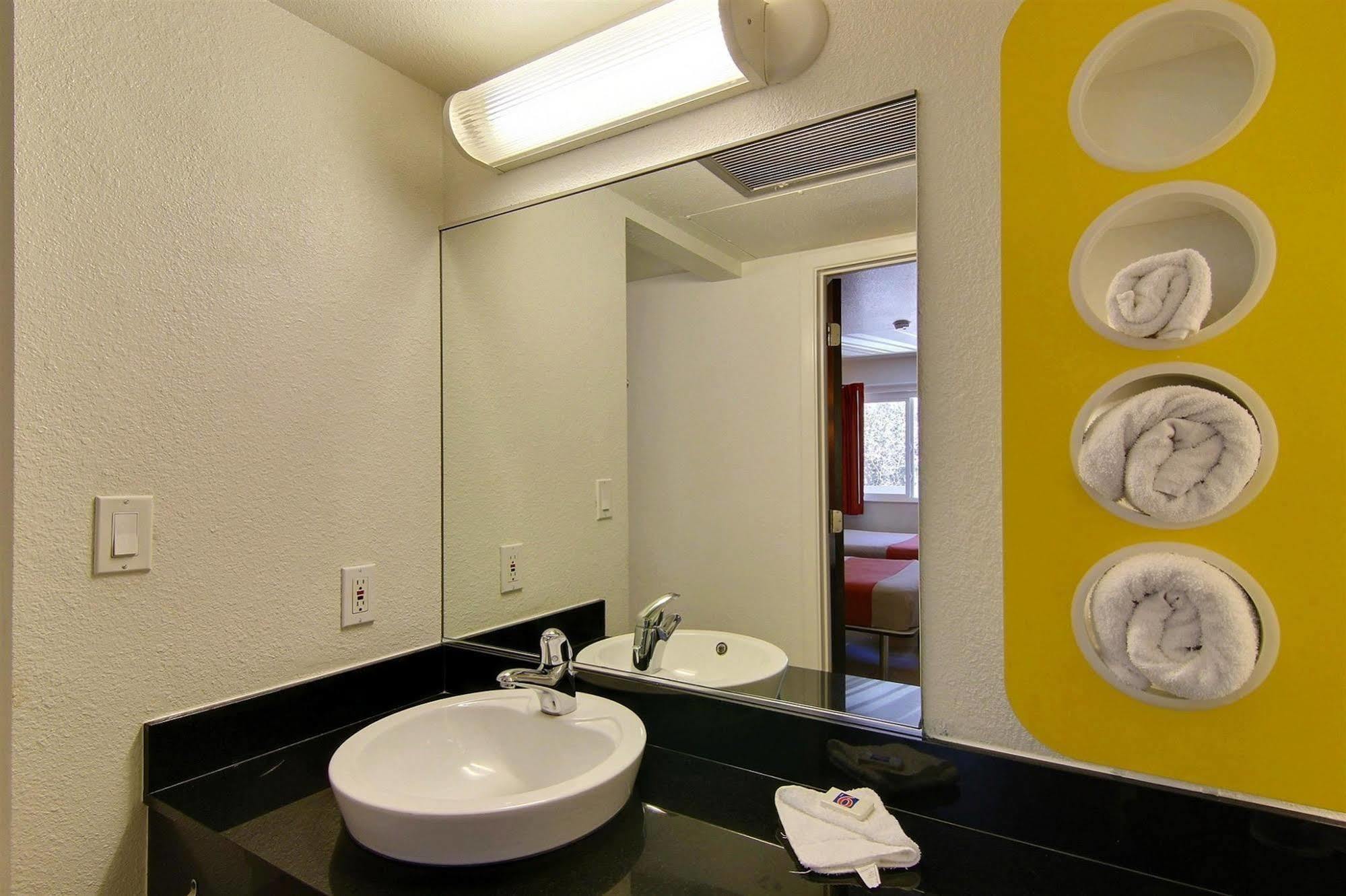 Motel 6-Carpinteria, Ca - Santa Barbara - South Eksteriør billede